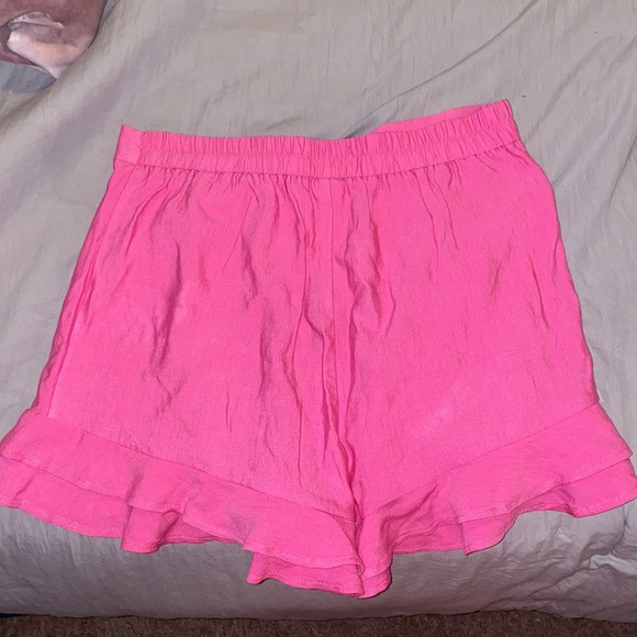 NWT EXPRESS Ruffle Shorts (small) - Picture 3 of 7